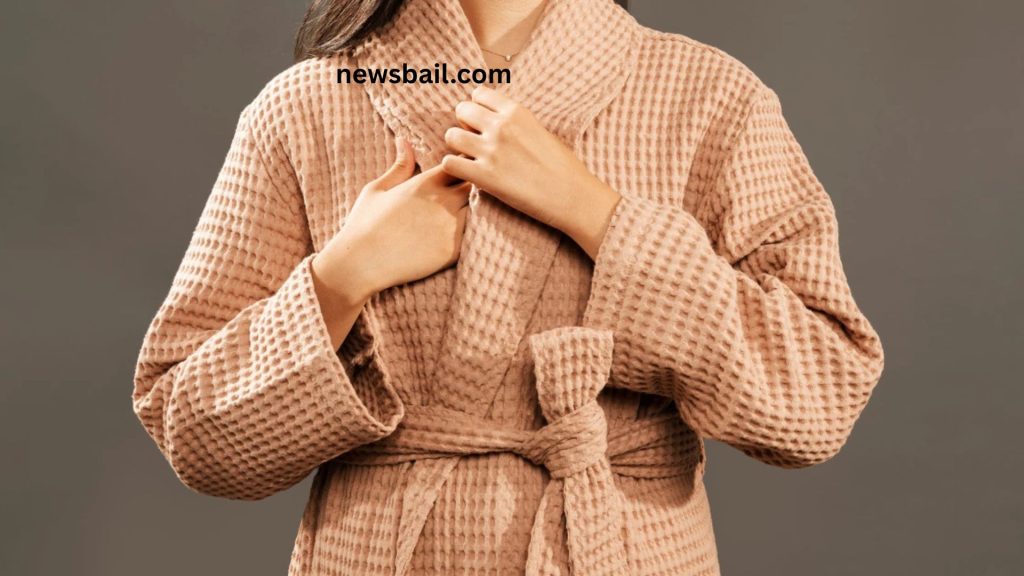 Review Circle Robe: Soft Fabrics, Classy Looks, Real Comfort Review Circle Robe