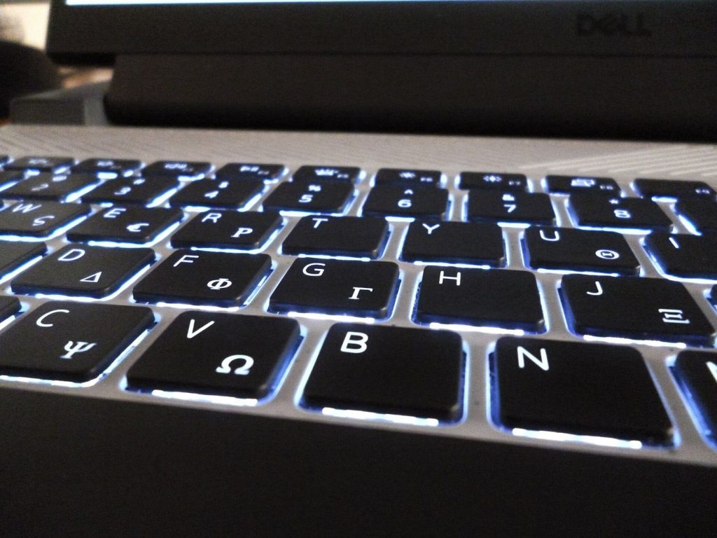 laptop showing browser privacy settings